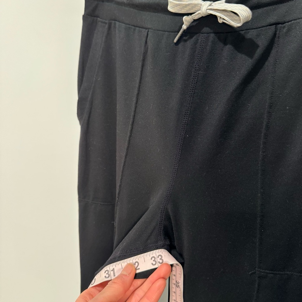 Vuori Women's Halo Wide Leg Flare Pant Front Seams Black Size XS X-Small VW425 - Picture 15 of 16
